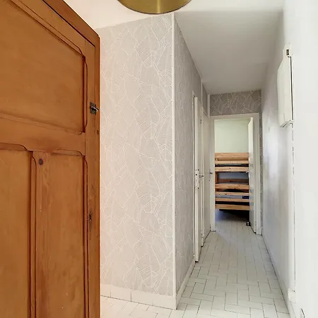 Location Saisonniere - F3 - 8 Pers - 1ere Ligne - Garage - Animaux Acceptes - Fr-1-715-3 Apartment *